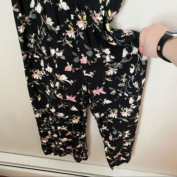 Vero Moda Jumpsuit Simply Easy Floral Pattern Culotte Cropped Casual Black Cute - Picture 8 of 12